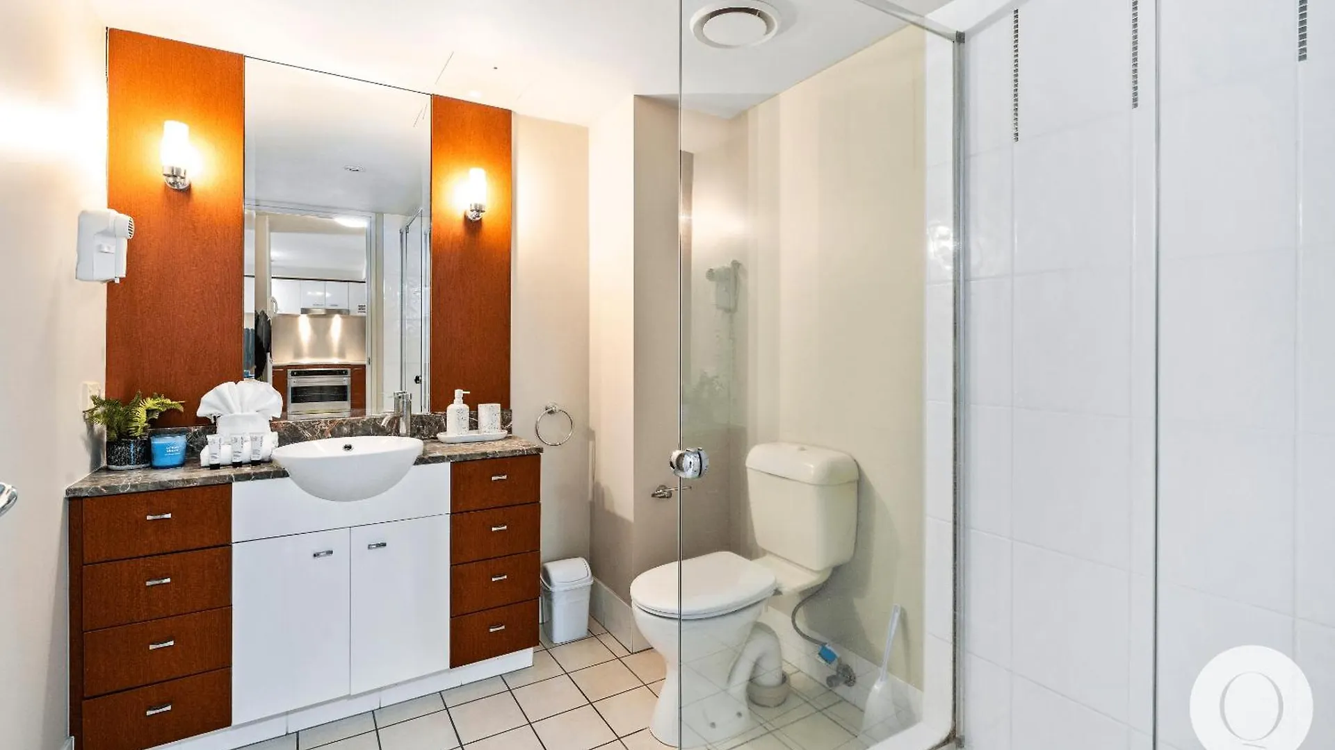 Kids Stay Free In Hinterland View 2 Bedroom 1 Bathroom Apartment At Chevron Renaissance- Q Stay Gold Coast