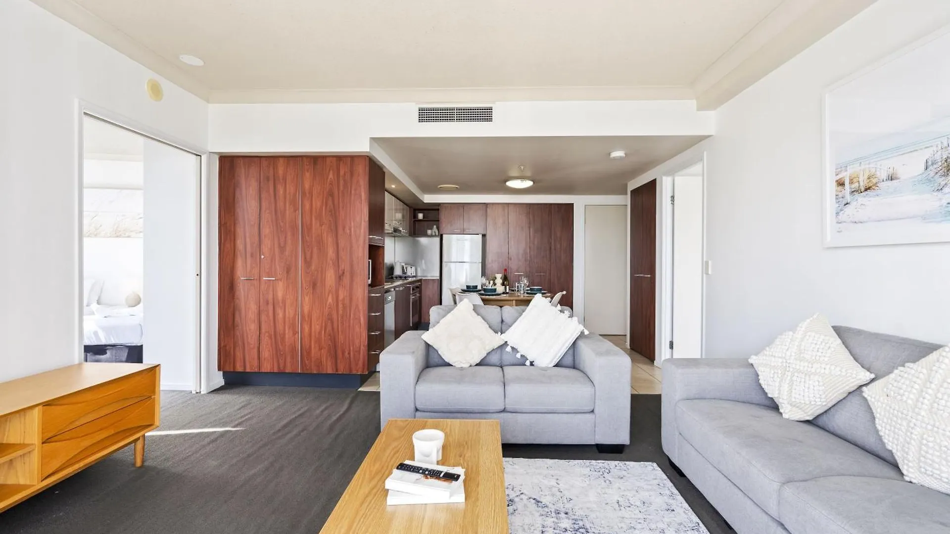 Kids Stay Free In Hinterland View 2 Bedroom 1 Bathroom Apartment At Chevron Renaissance- Q Stay Gold Coast