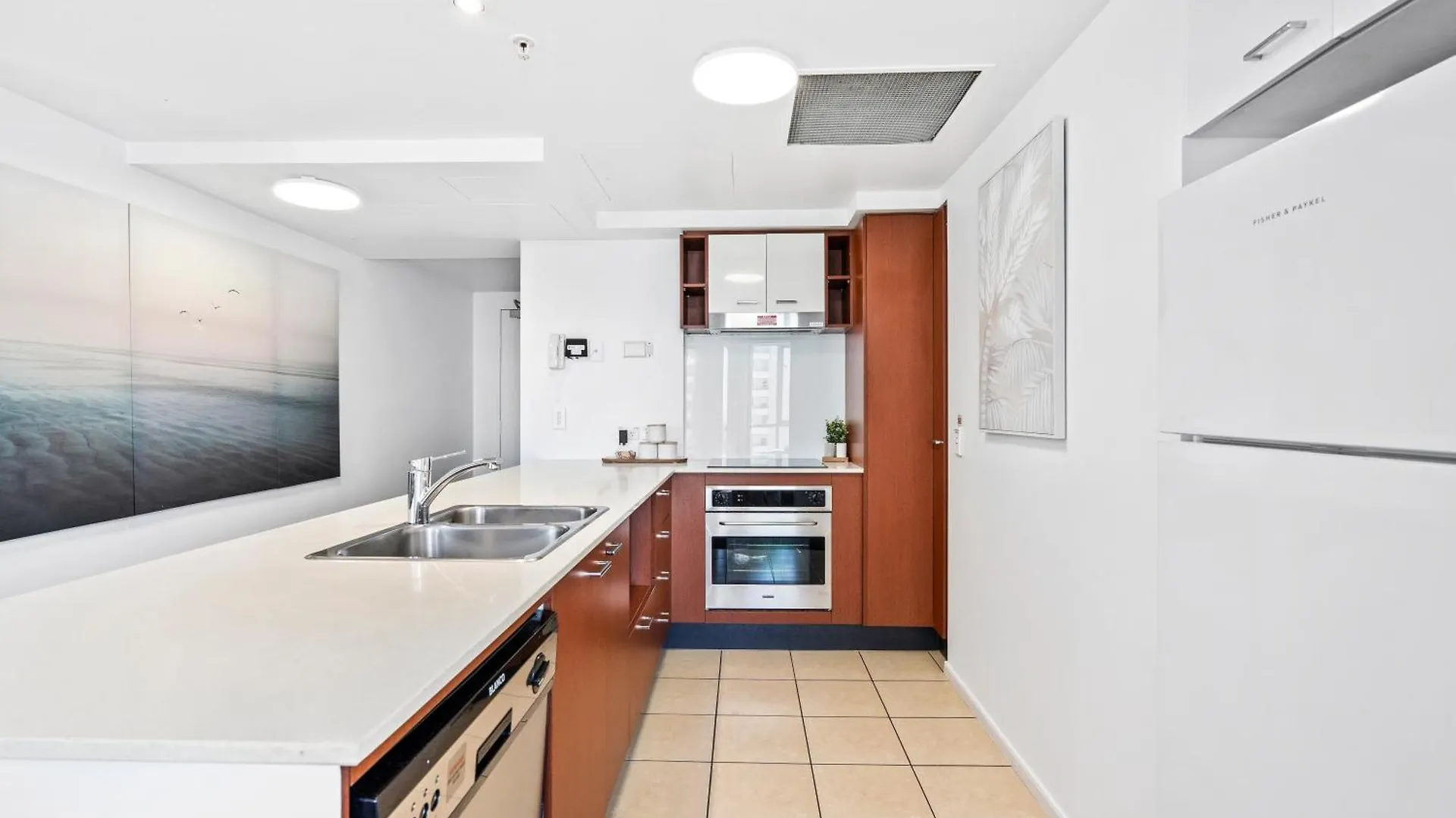 Kids Stay Free In Hinterland View 2 Bedroom 1 Bathroom Apartment At Chevron Renaissance- Q Stay Gold Coast